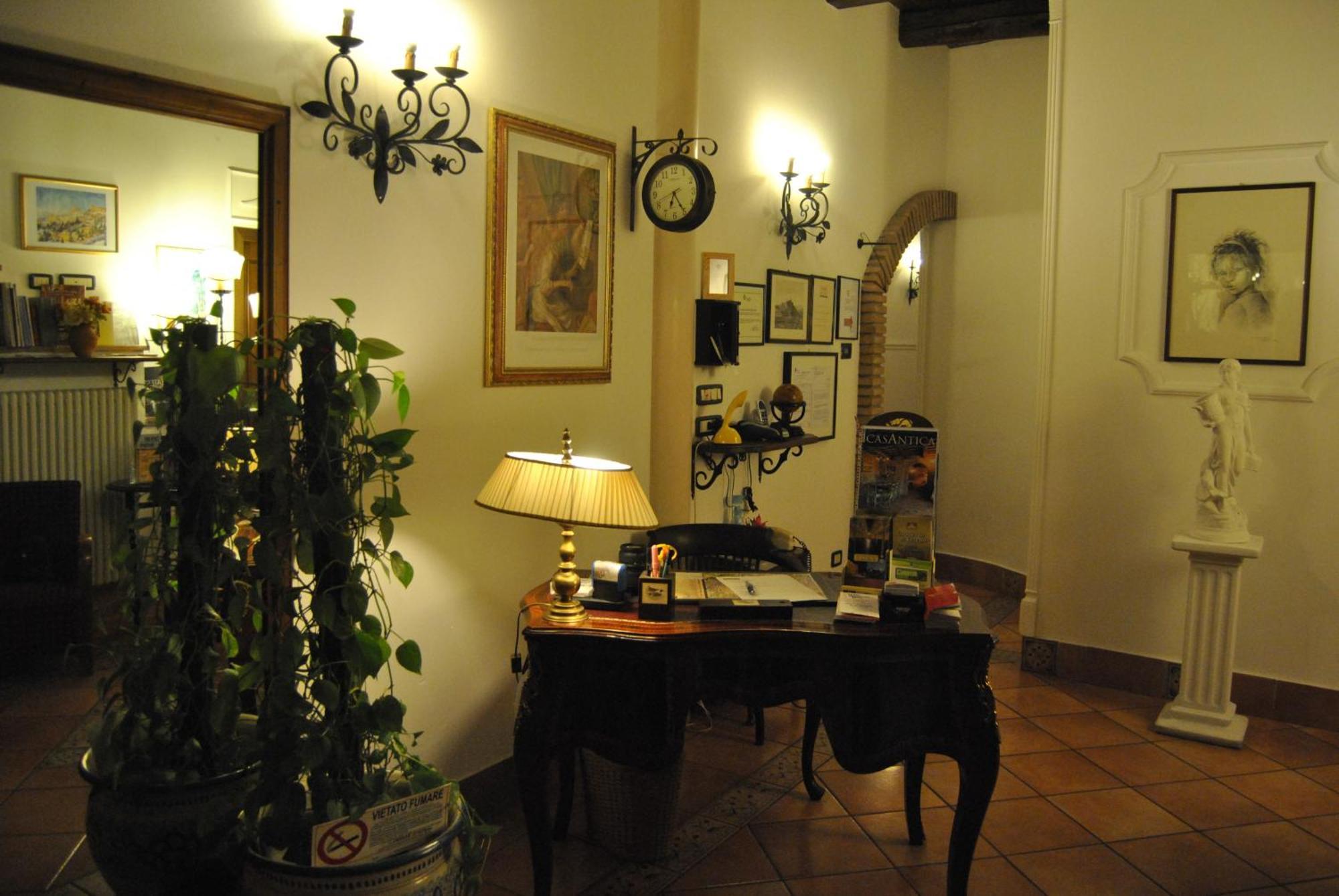 Mondo Antico B&B Чезена Екстериор снимка