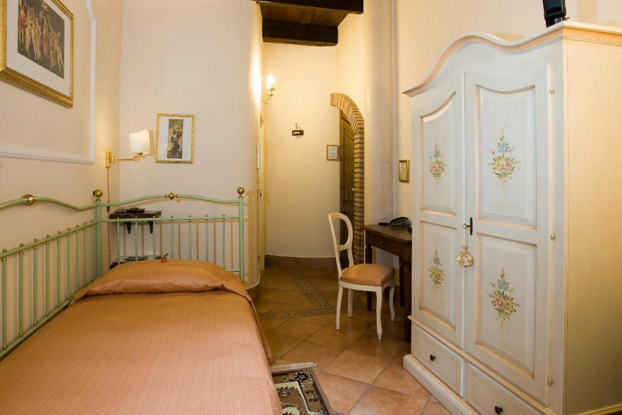 Mondo Antico B&B Чезена Екстериор снимка