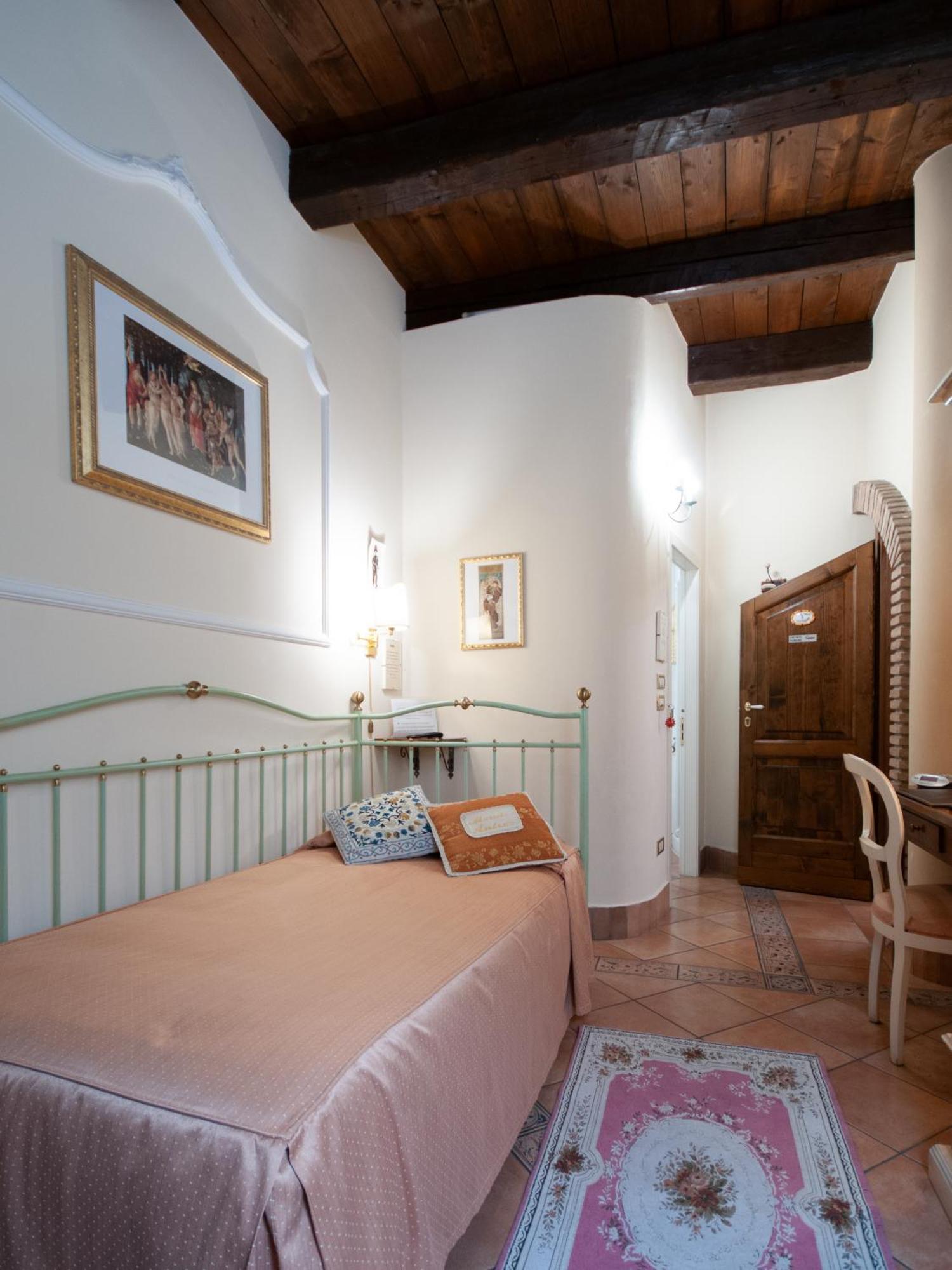 Mondo Antico B&B Чезена Екстериор снимка