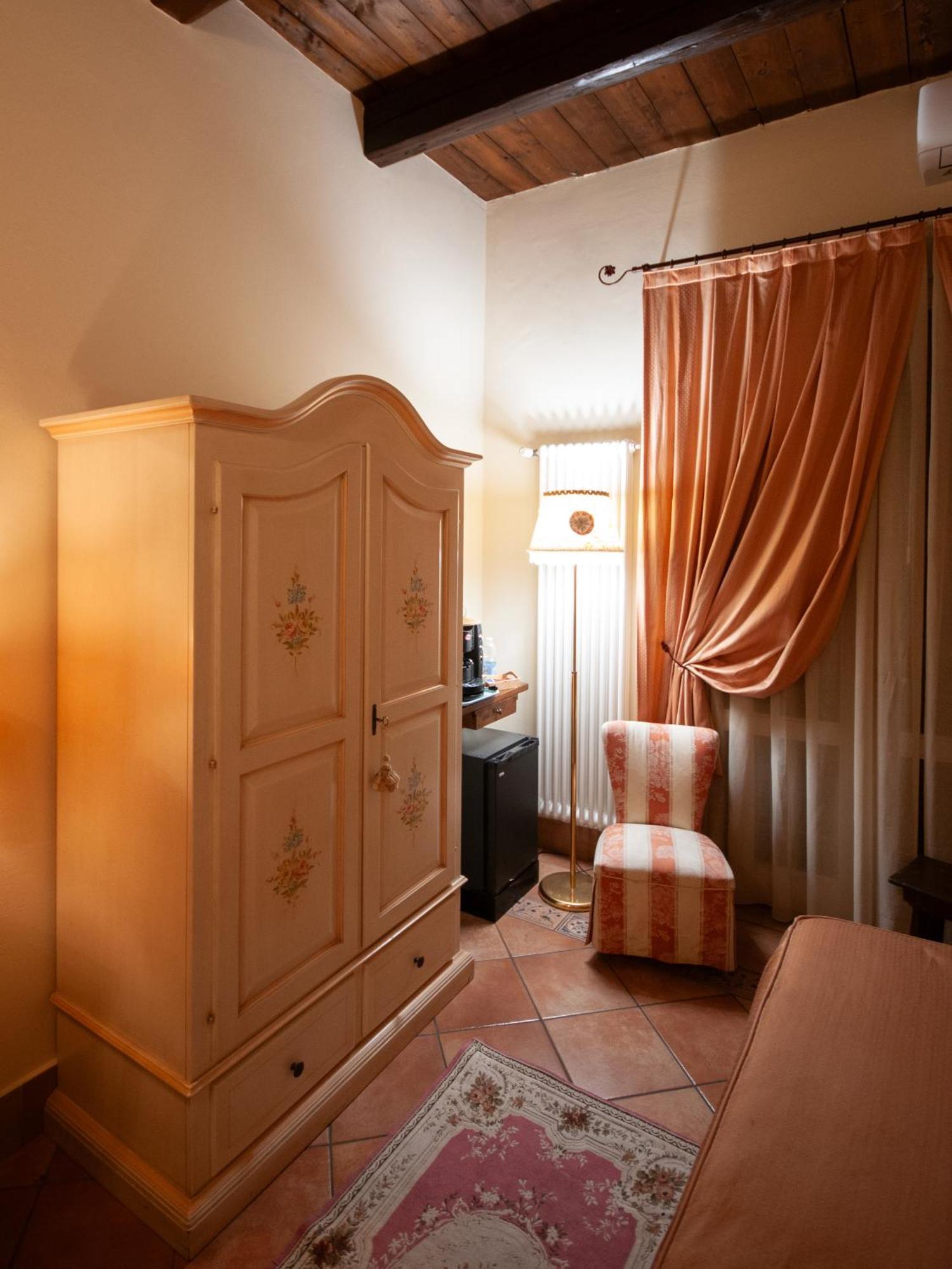 Mondo Antico B&B Чезена Екстериор снимка