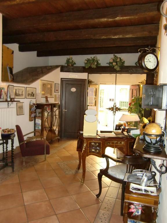 Mondo Antico B&B Чезена Екстериор снимка